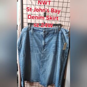 St. John's Bay Blue Midi Skirt